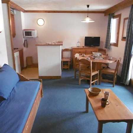 Les Residences De * 벨모렐